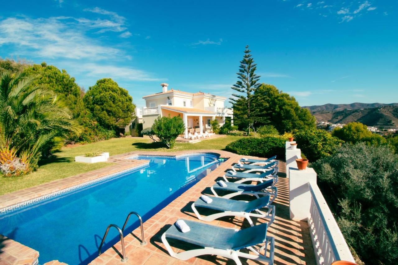 Gran villa con vistas al mar y piscina privada Málaga Exterior foto