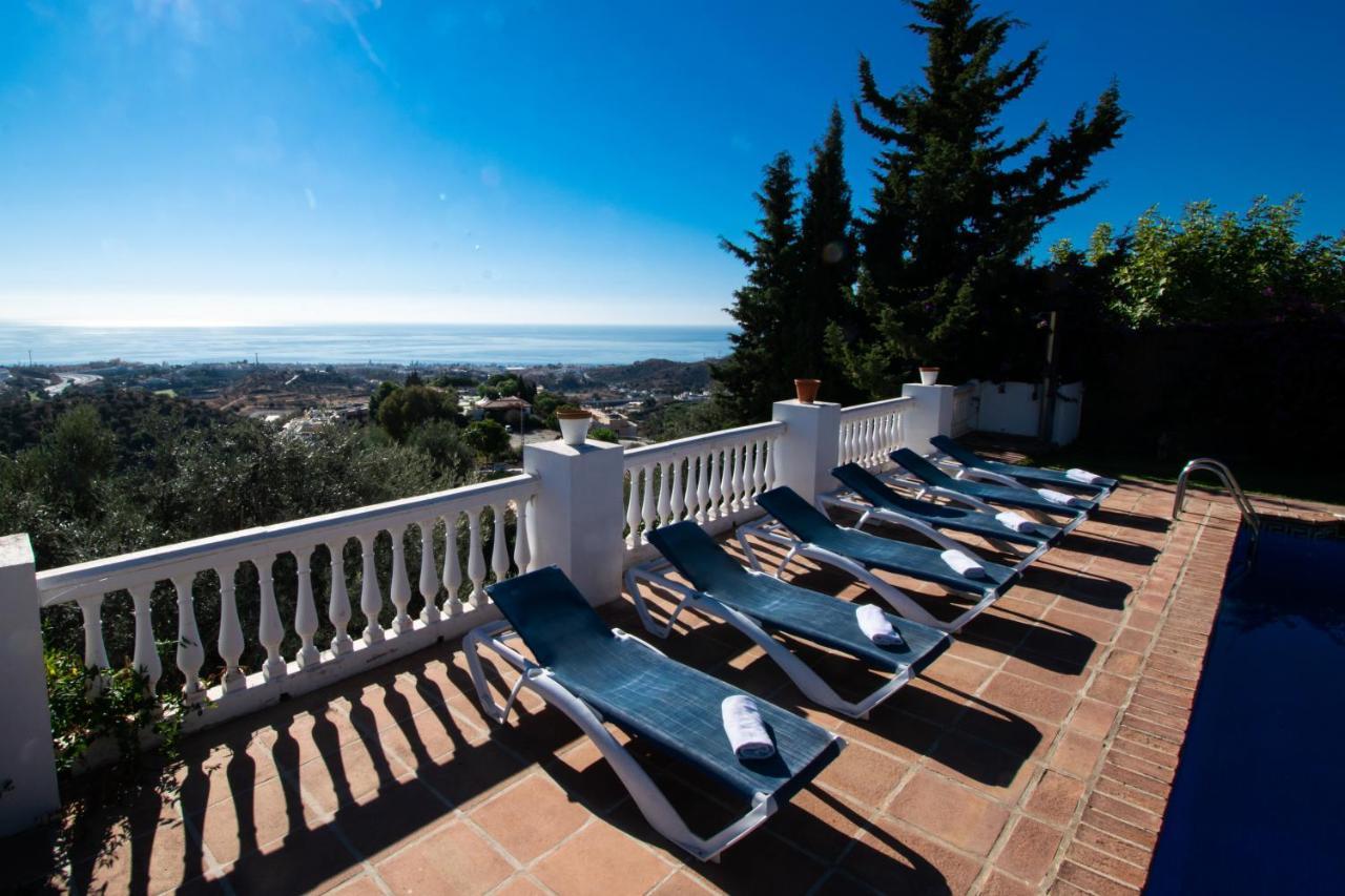 Gran villa con vistas al mar y piscina privada Málaga Exterior foto