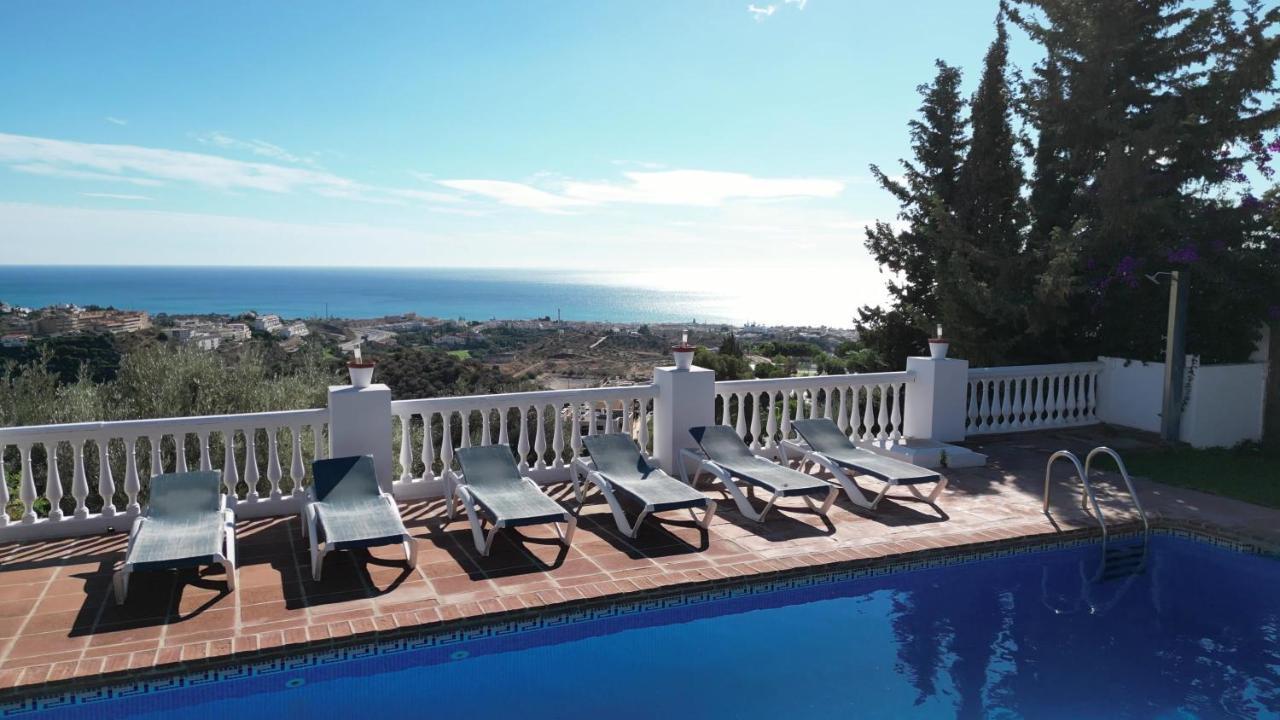 Gran villa con vistas al mar y piscina privada Málaga Exterior foto